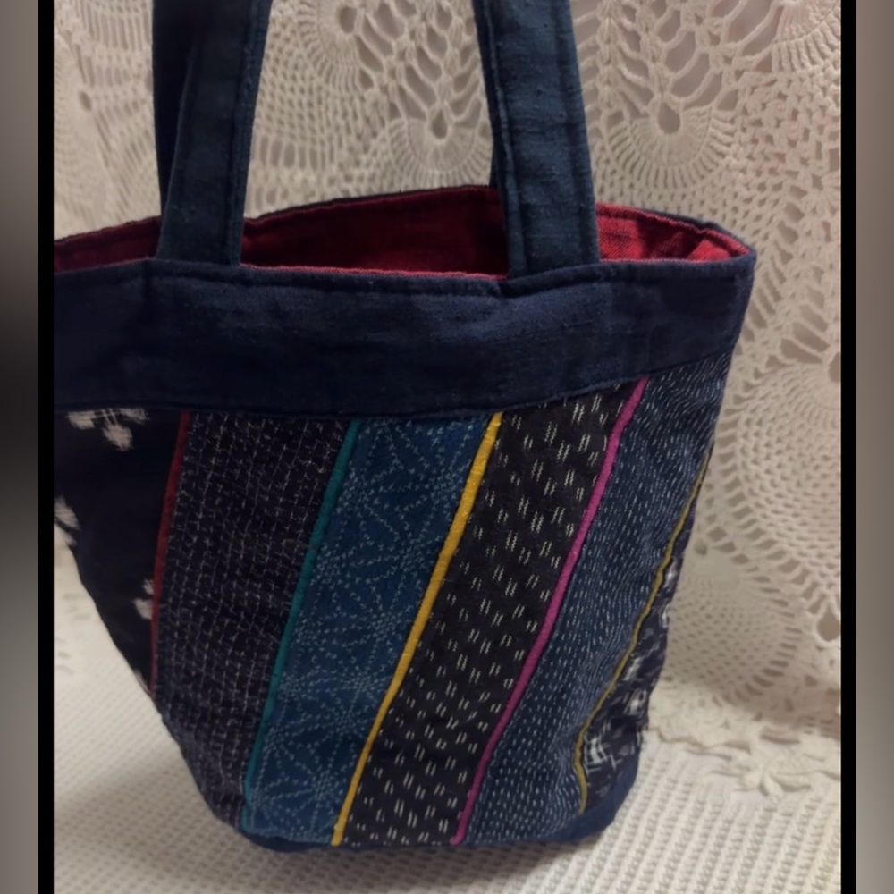 BOHO Fabric Reversible Mini Tote Bag Pockets Dual Handle Travel Folds Red Blue - Picture 14 of 14